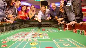 Tampilan grid permainan matic4d dengan pilihan slot, live dealer, dan kategori olahraga